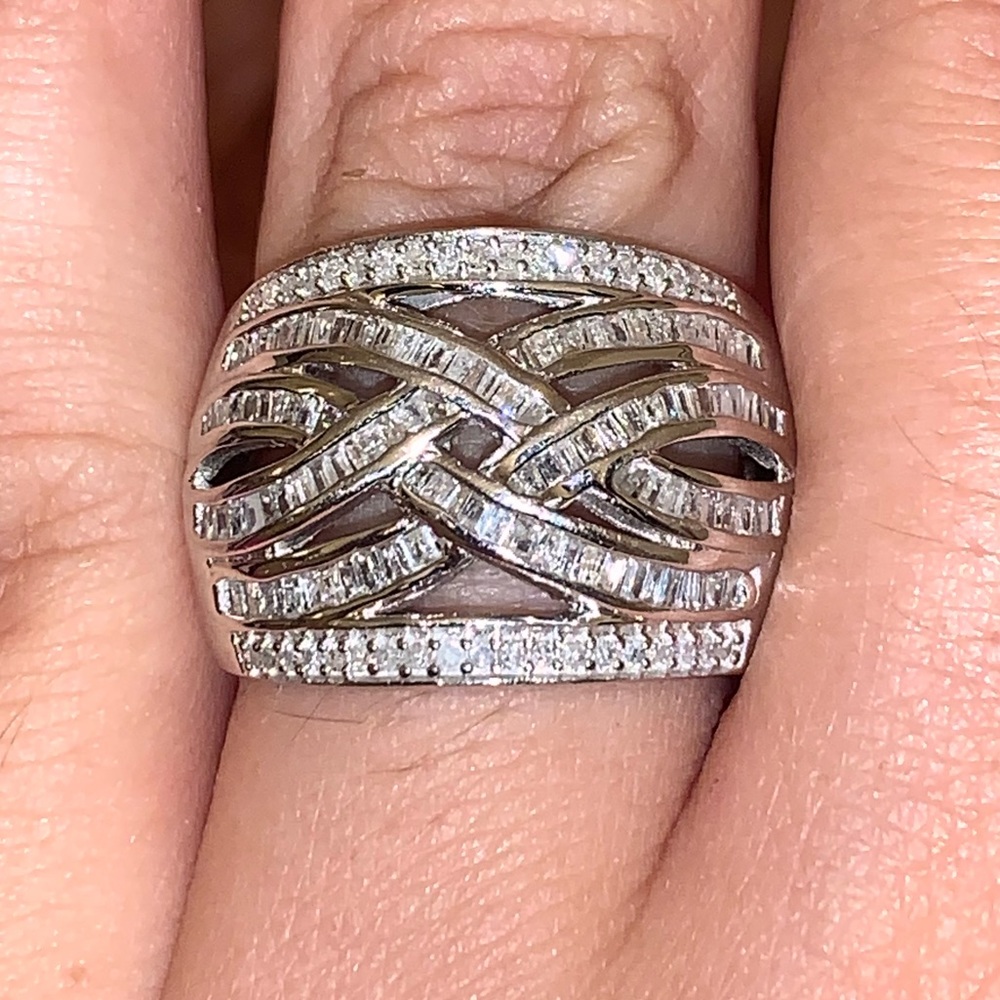 0.75 carats Diamond Ring